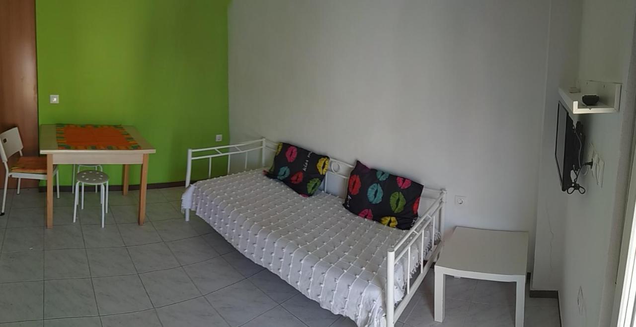 "Apartment 2" Ierapetra  Bagian luar foto
